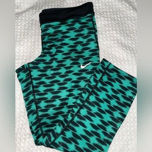 Nike Dry Fit Athletic Leggings